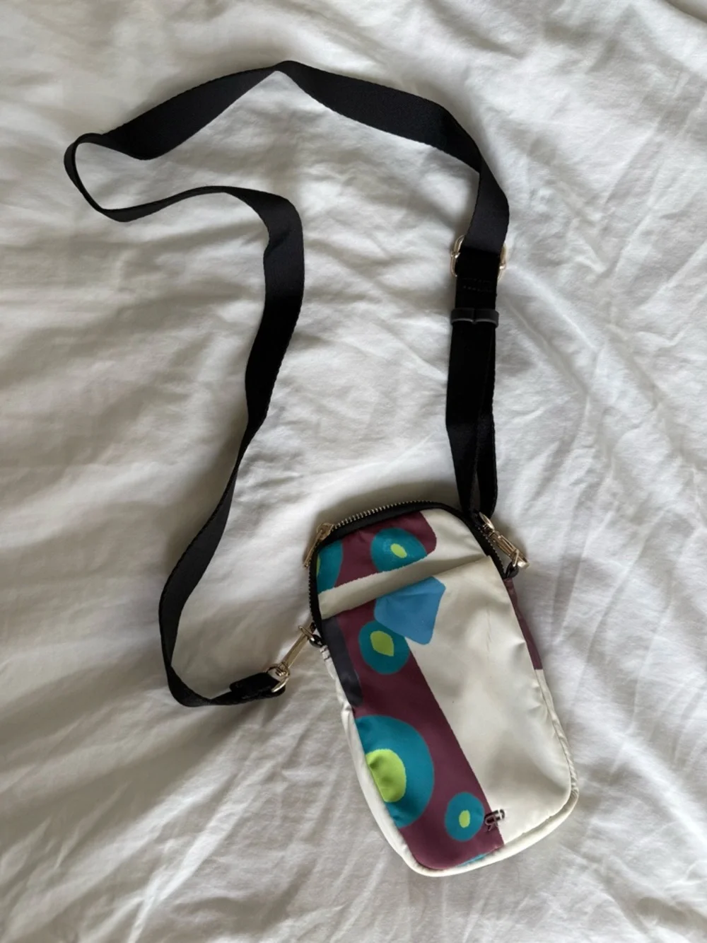 Parfois Abstract Multicolor Crossbody Phone Bag - Picture 3 of 7